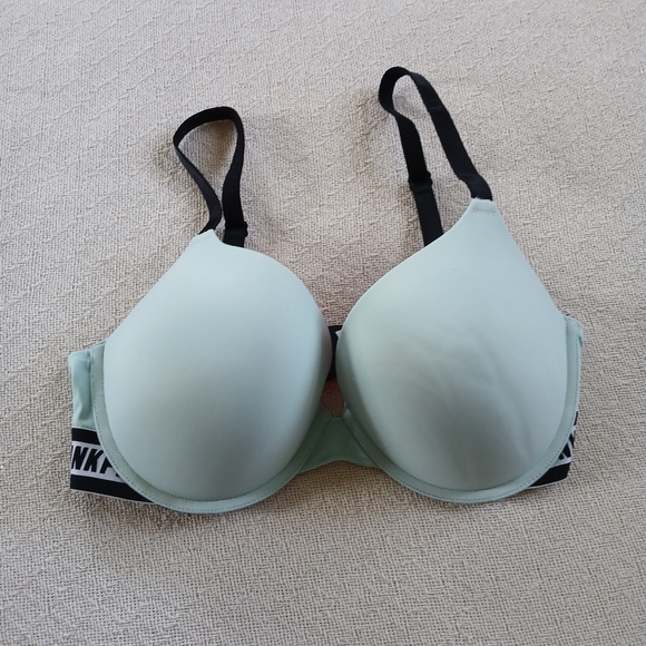 PINK ♡ wear everywhere push up bra - Picture 1 of 9